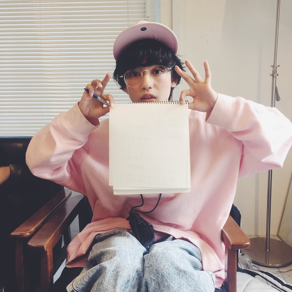 여자보다 예쁜남자로 흥하고있는 일본 모델.jpg | 인스티즈