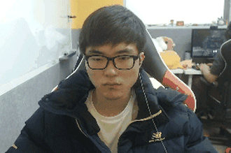 [LOL] 공포게임 하다가 페들짝 놀라는 페이커 | 인스티즈