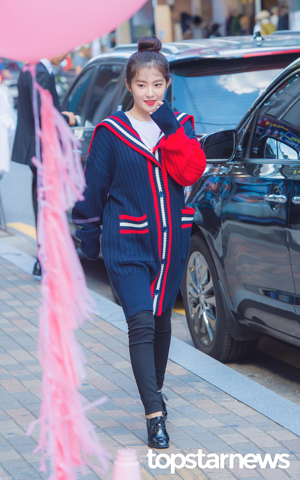 상당히 귀여운 똥머리 아이린.jpgif | 인스티즈