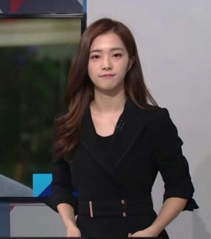 안경쓰기 전후 강지영 아나운서 | 인스티즈
