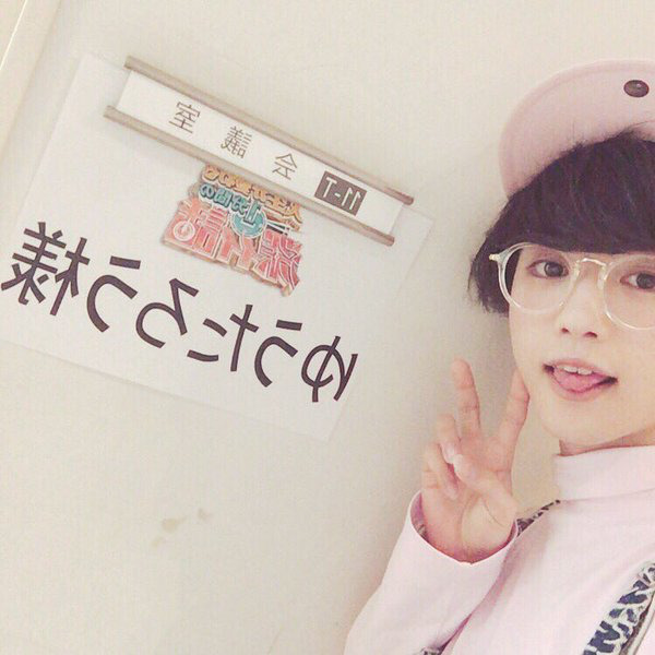 여자보다 예쁜남자로 흥하고있는 일본 모델.jpg | 인스티즈