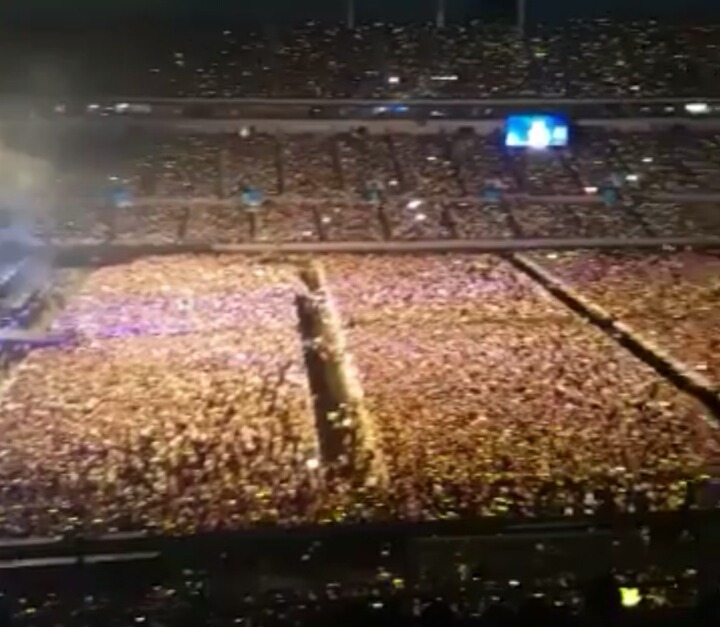 위험해 보이는 빅뱅 콘서트 밀도.jpg | 인스티즈