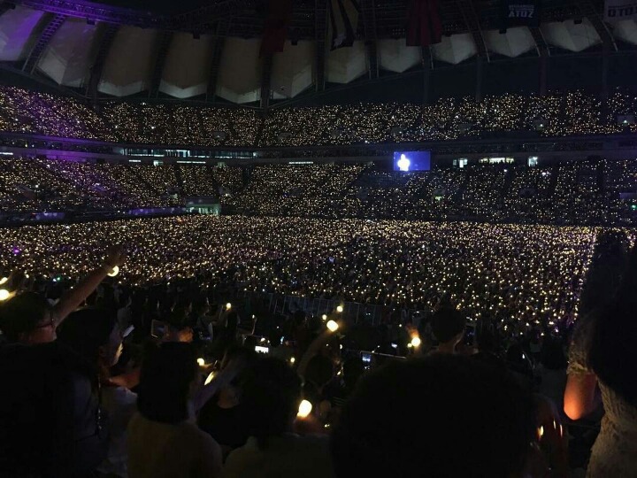 위험해 보이는 빅뱅 콘서트 밀도.jpg | 인스티즈