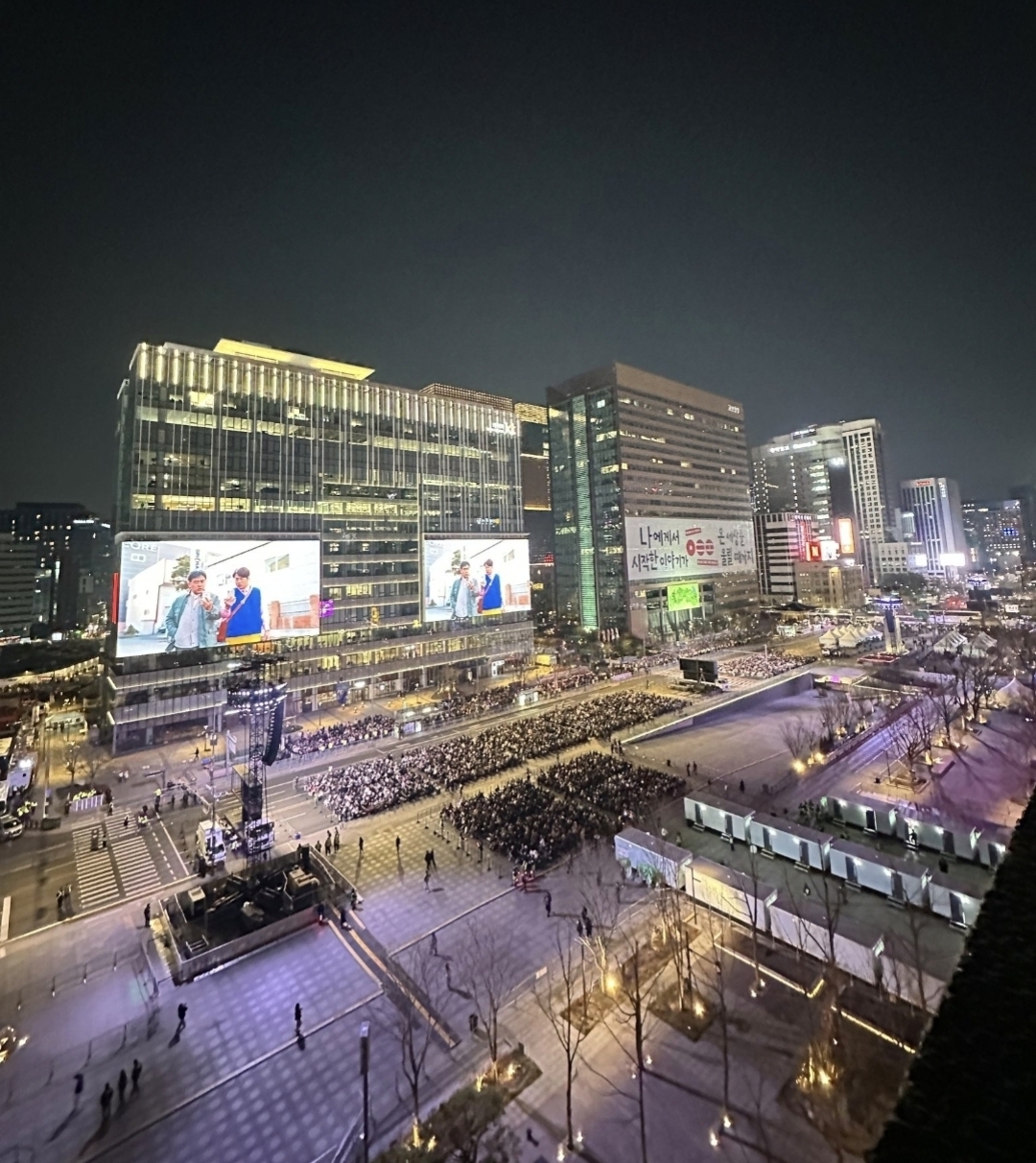 한국사람들 말 정말 잘듣는다 (ft. BTS 광화문) | 인스티즈