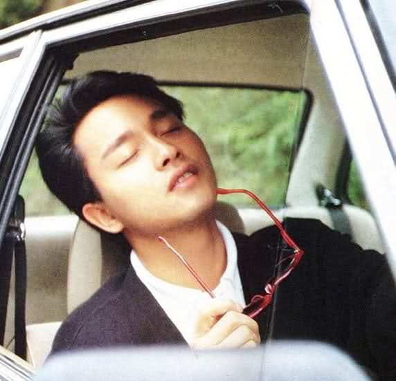 단 7년간의 활동으로 전설이 됐고 은퇴까지 완벽했던 70년대 일본 여자아이돌 | 인스티즈