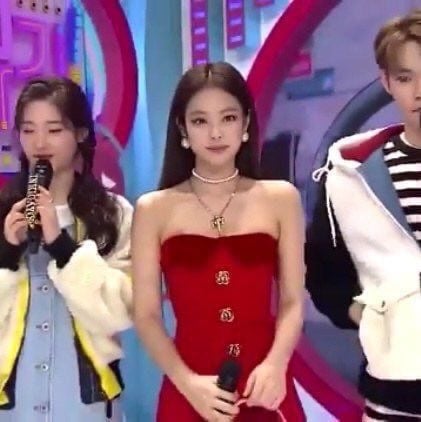 호불호 갈린다는 제니 신체 부위.JPG | 인스티즈