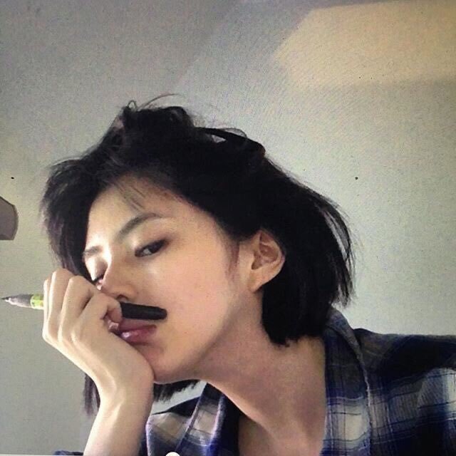 최근 단발로 싹둑 자른 한소희.jpg | 인스티즈