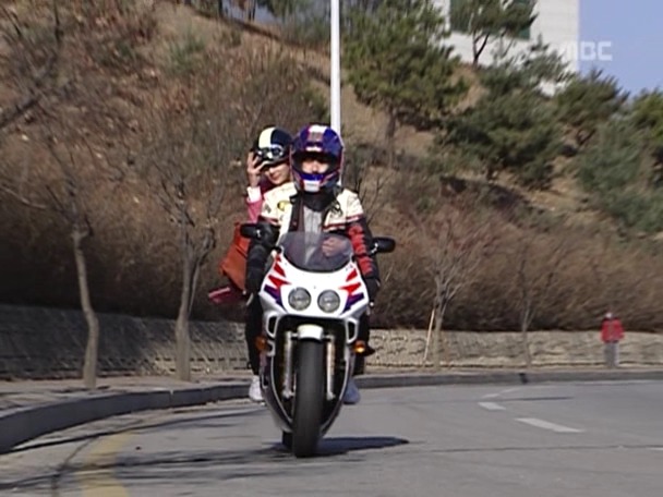 [거침없이하이킥] 무식한 윤호 레전드 ㅋㅋㅋㅋㅋ(feat.클라라).jpg | 인스티즈