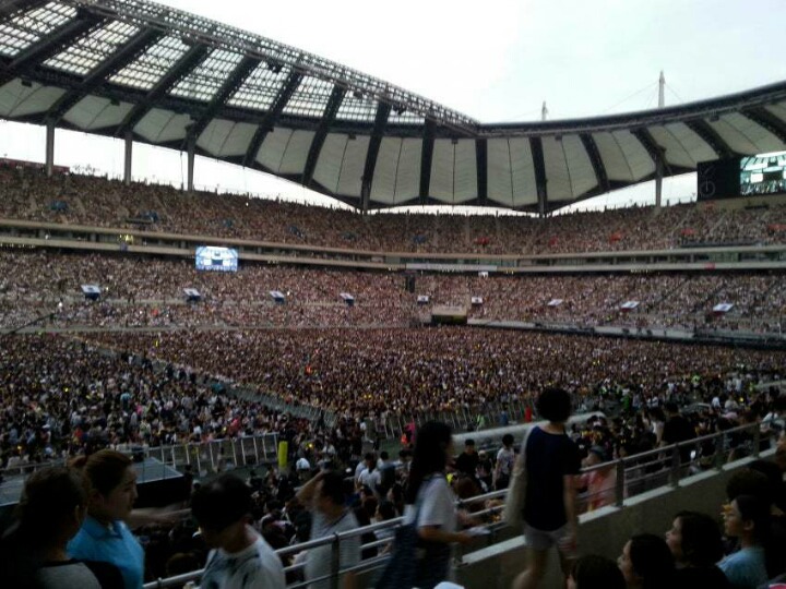 위험해 보이는 빅뱅 콘서트 밀도.jpg | 인스티즈