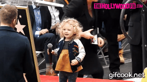 블레이크 라이블리와 라이언 레이놀즈의 너무 사랑스러운 딸 제임스(주의) | 인스티즈