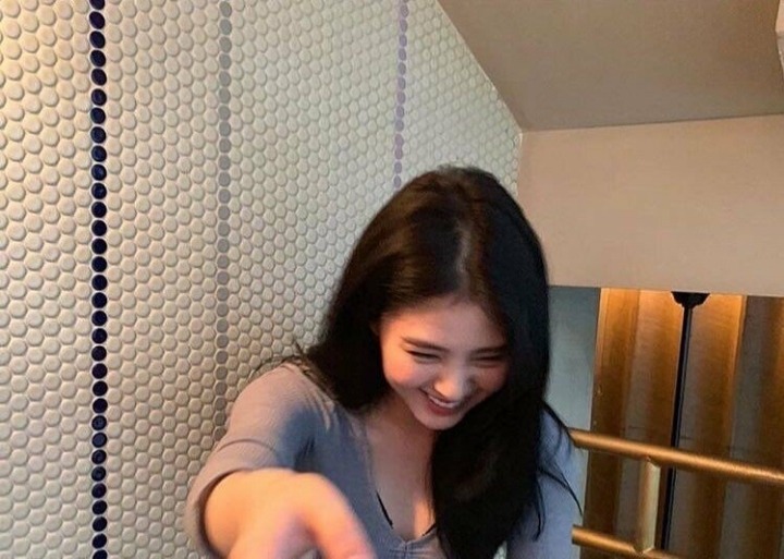 여친짤 장인 배우 한소희의 여친짤.jpg | 인스티즈