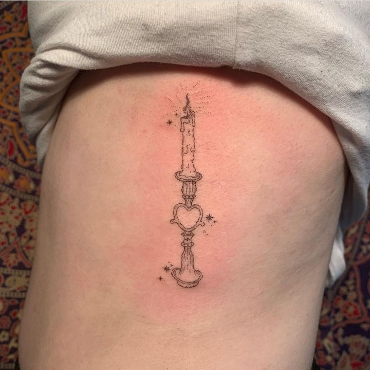 바늘로 한땀 한땀 찔러넣는 핸드포크 타투 | 인스티즈