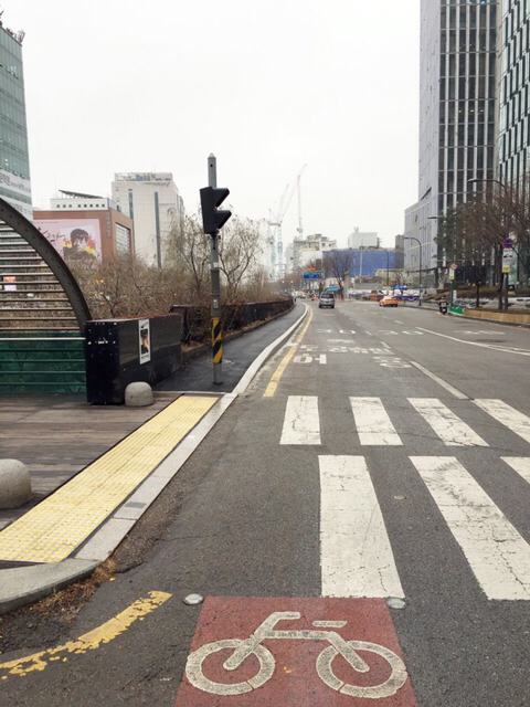 자전거 타는 사람 공감 | 인스티즈