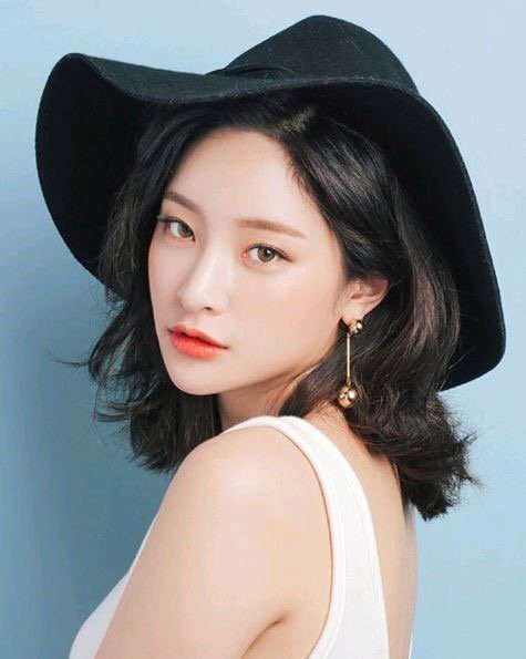 연예인 인맥쩌는 쇼핑몰 모델 | 인스티즈