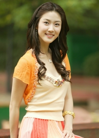 친딸을 계획적으로 자기 며느리로 맞은 시어머니가 나오는 막장 레전드 드라마.txt | 인스티즈