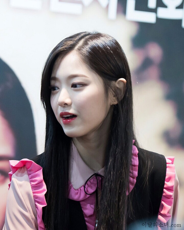 손나은+쯔위 닮은 신인 걸그룹 멤버 | 인스티즈