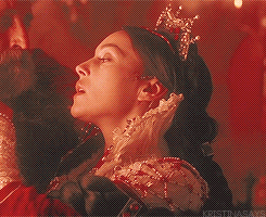 [모니카벨루치] 여신들중에 상여신 헤라에 해당되는 이탈리아 인간 문화재 | 인스티즈