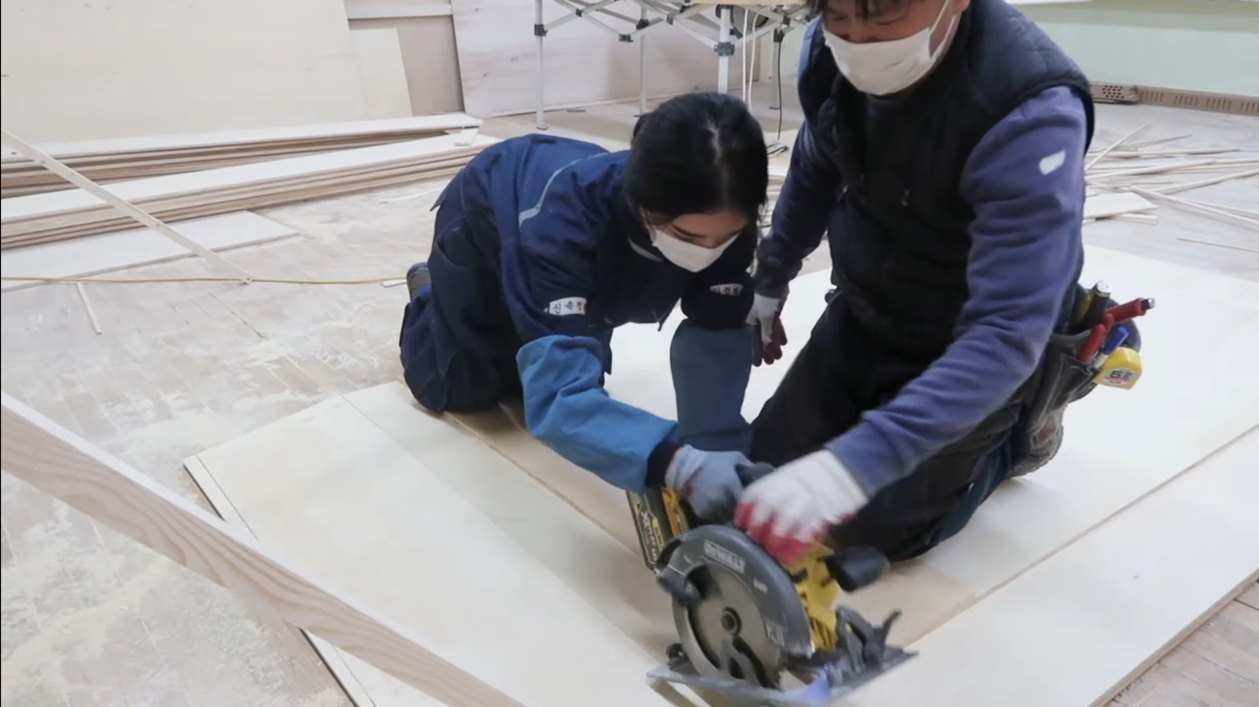 못하는게 없는 00년생 여성 유튜버,, | 인스티즈