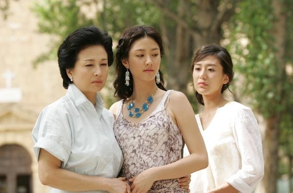 친딸을 계획적으로 자기 며느리로 맞은 시어머니가 나오는 막장 레전드 드라마.txt | 인스티즈