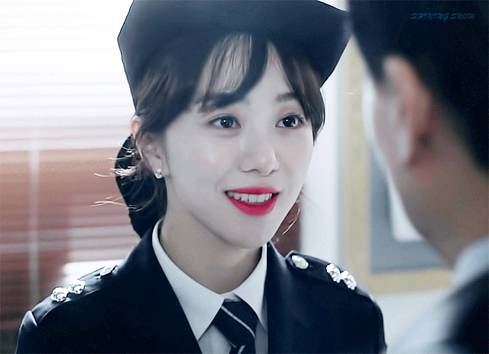 드라마에서 경찰복 입고 나오는 OA 민아 | 인스티즈