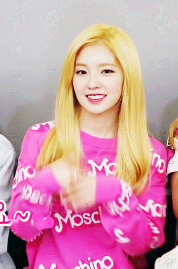 하얗고 청순한 여자.gif | 인스티즈