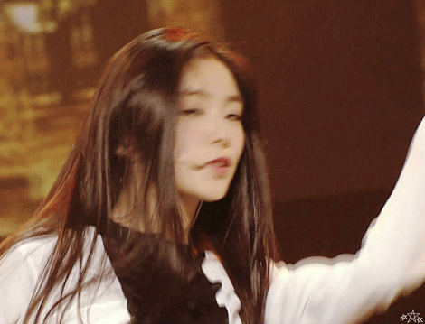 하얗고 청순한 여자.gif | 인스티즈