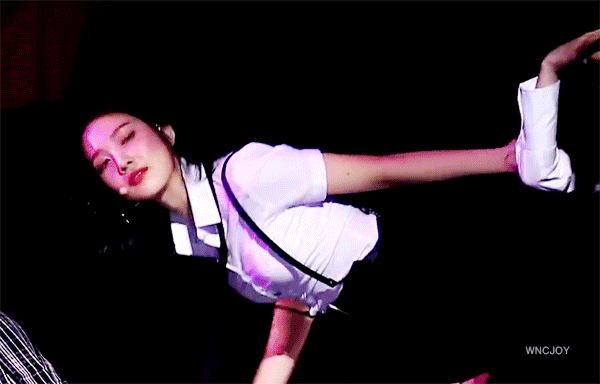 레드벨벳 조이 단발머리 시절.jpgif | 인스티즈