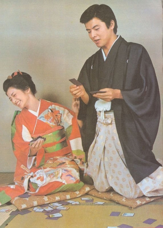 단 7년간의 활동으로 전설이 됐고 은퇴까지 완벽했던 70년대 일본 여자아이돌 | 인스티즈