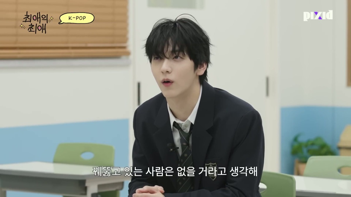웬만한 회원보다 케이팝 썩은물 냄새 나는 배우 김지훈 (feat. 에스파 정국 엔하이픈) | 인스티즈