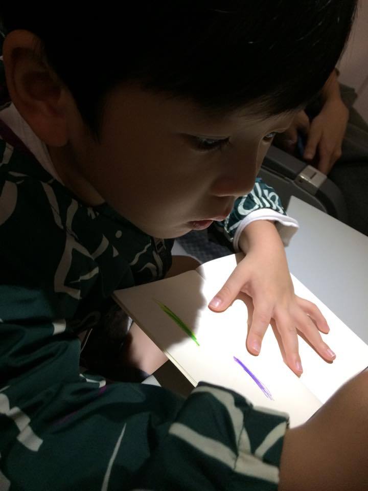 4살 생일을 맞아 한국으로 놀러온 대만쌍둥이 첼시와 제스퍼♡!! | 인스티즈