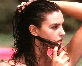 [모니카벨루치] 여신들중에 상여신 헤라에 해당되는 이탈리아 인간 문화재 | 인스티즈