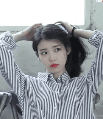 여자의 호감신호다 vs 아무 의미없다.gif | 인스티즈