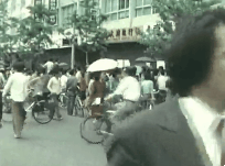 [영화택시운전사] 영화에 나오지 않은 위르겐 힌츠페터 기자의 뒷이야기.GIF | 인스티즈