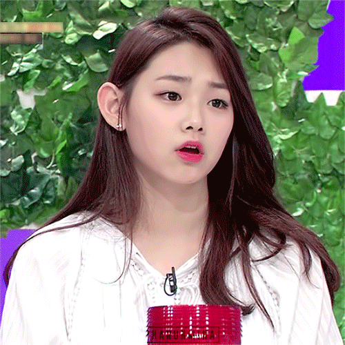 엘프귀처럼 뾰족 튀어나온 가요대전에서 강미나.gif | 인스티즈