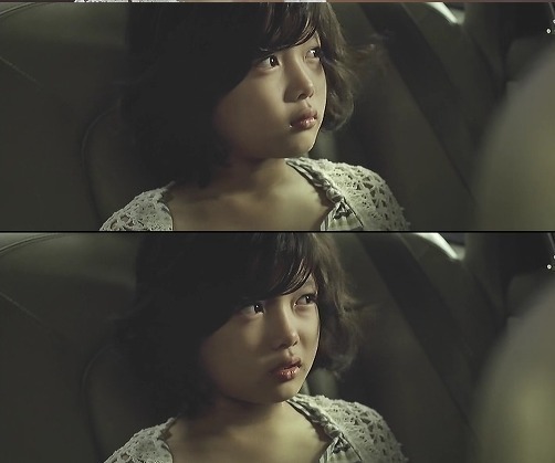 [김유정] 어릴때 모습 .jpg | 인스티즈