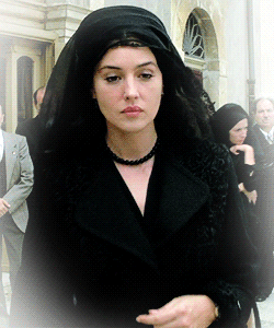 [모니카벨루치] 여신들중에 상여신 헤라에 해당되는 이탈리아 인간 문화재 | 인스티즈