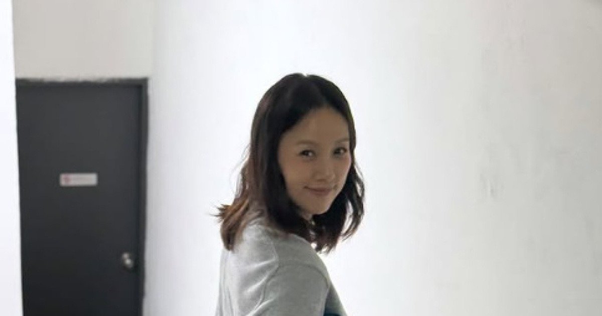 이효리, 서울 연희동서 요가원 개업한다... 상호명은 '아난다 요가' [공식] | 인스티즈