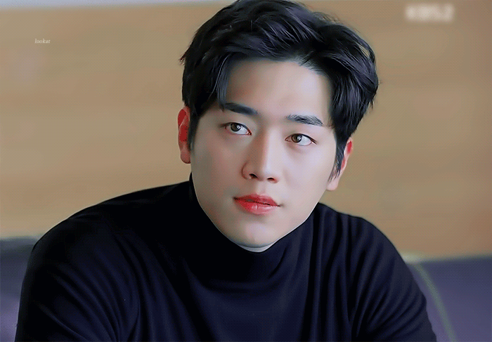 서강준 박보검 vs 박보검 서강준 골라보는 곱하기 글.gif | 인스티즈