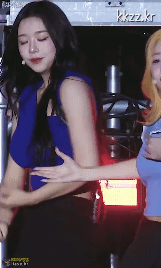 트리플에스 김채연 어제 충남대 축제...gif | 인스티즈