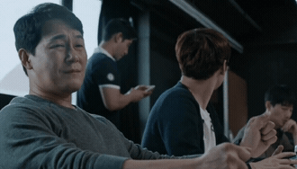 남배우랑 남돌이 BL연기하다 사랑에 빠짐.gif | 인스티즈
