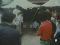 [영화택시운전사] 영화에 나오지 않은 위르겐 힌츠페터 기자의 뒷이야기.GIF | 인스티즈