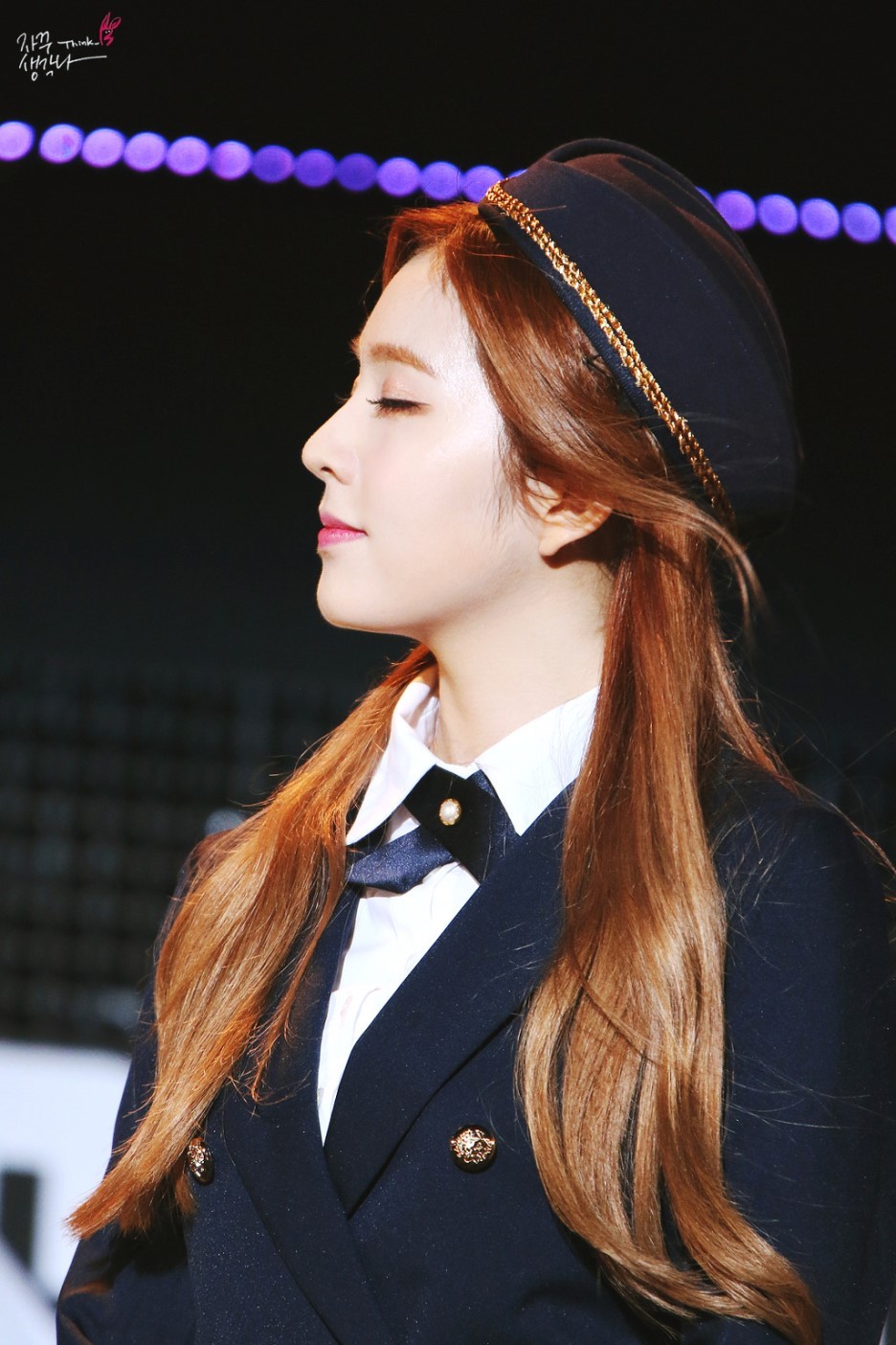 하얗고 청순한 여자.gif | 인스티즈