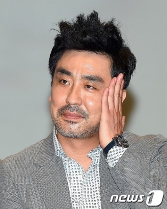 영화 ”스파이" 한국판 (이정은,류승룡 외) | 인스티즈