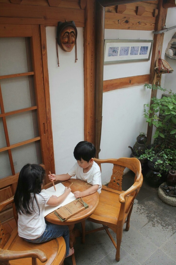 4살 생일을 맞아 한국으로 놀러온 대만쌍둥이 첼시와 제스퍼♡!! | 인스티즈