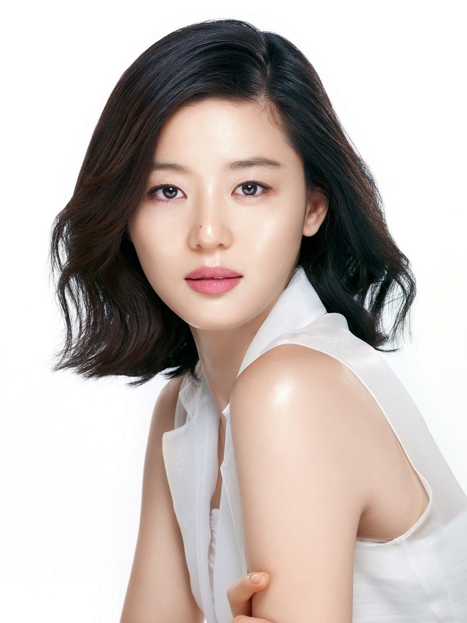 한국에서 인기있는 얼굴상과 일본에서 인기있는 독특한 미인상 | 인스티즈