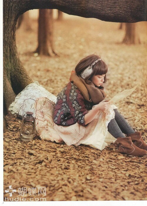 [패션] 한번쯤 입어보고싶다는 사람들이많은 취향저격 모리걸룩 | 인스티즈