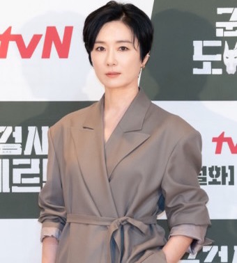 영화 ”스파이" 한국판 (이정은,류승룡 외) | 인스티즈