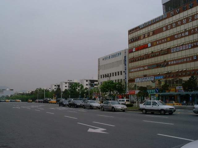 경상남도 창원시 의창구 용지공원과 그 주변 옛 모습.jpg | 인스티즈