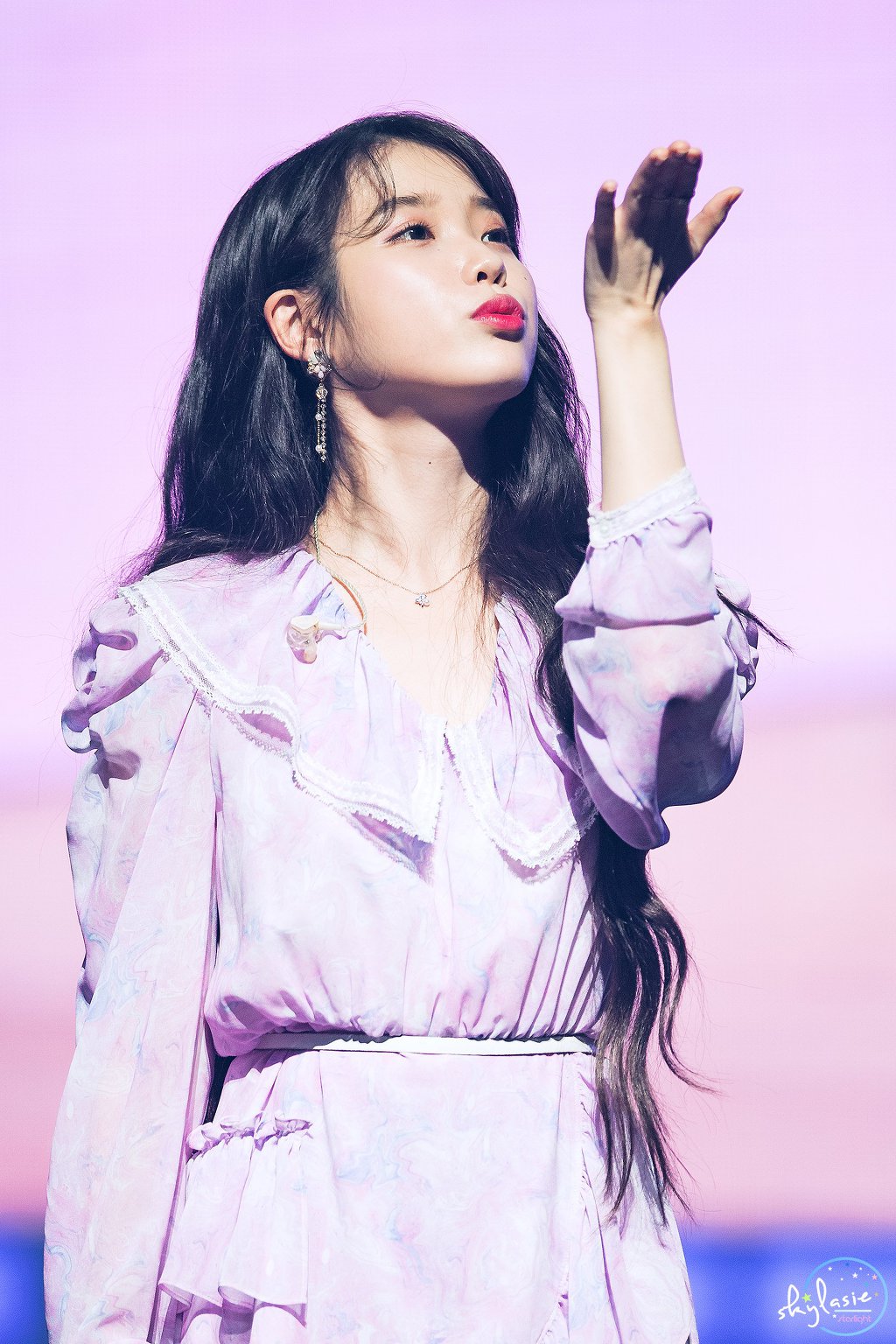 장만월사장 말고 이지은.jpg | 인스티즈