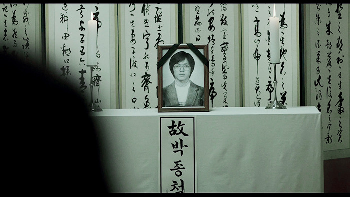 "내 새끼 와 못 가고있노...” 빡침과 분노를 일으키는 영화 속에서 울컥하게 만들었던 장면들 | 인스티즈